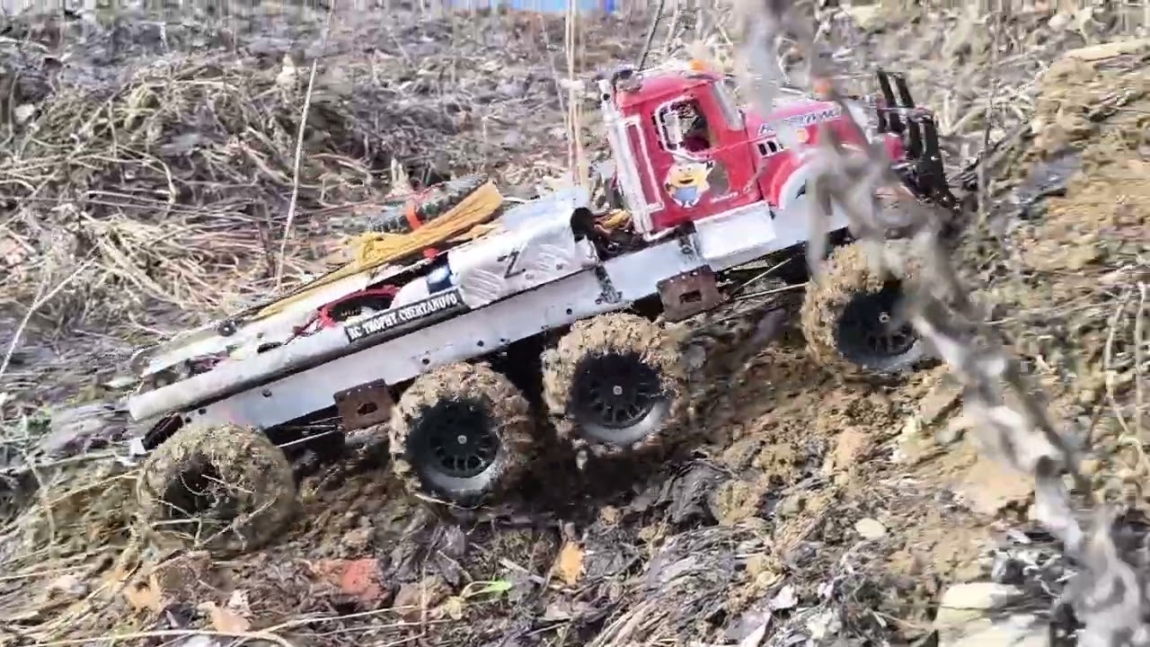 Custom rc trophy truck 8x8