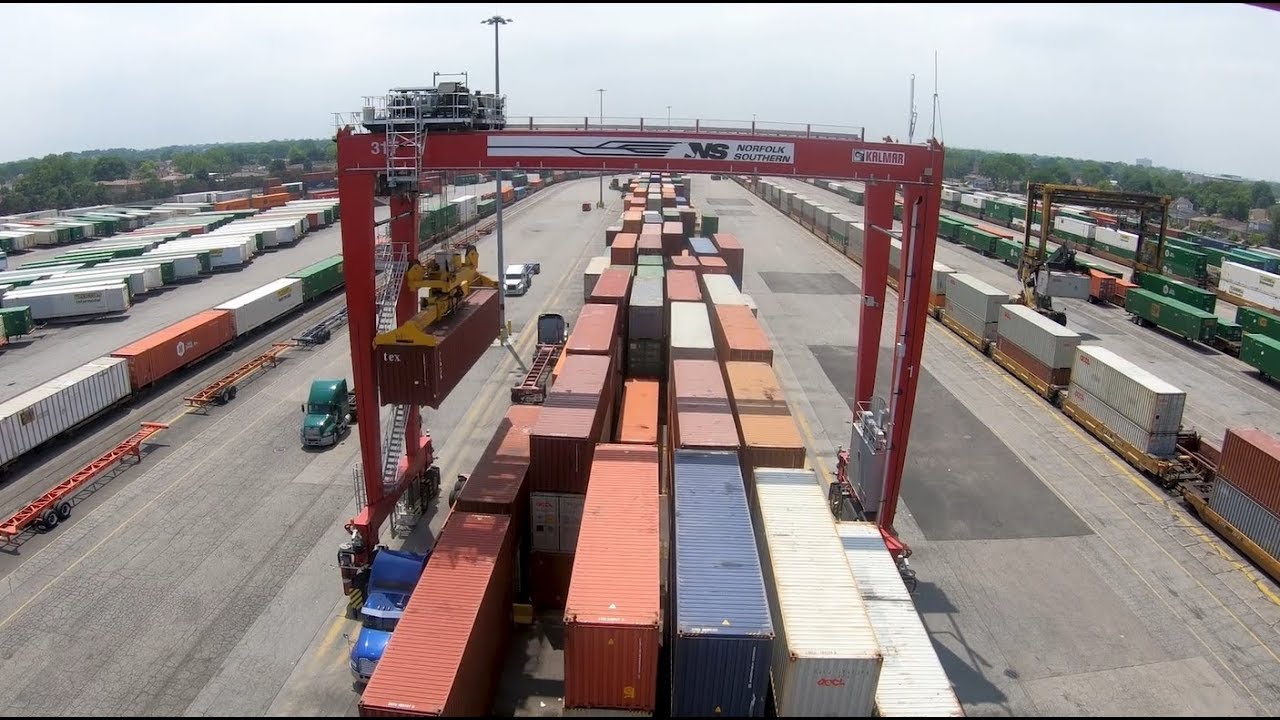 Smart Yards Using Rubber Tire Gantry Cranes