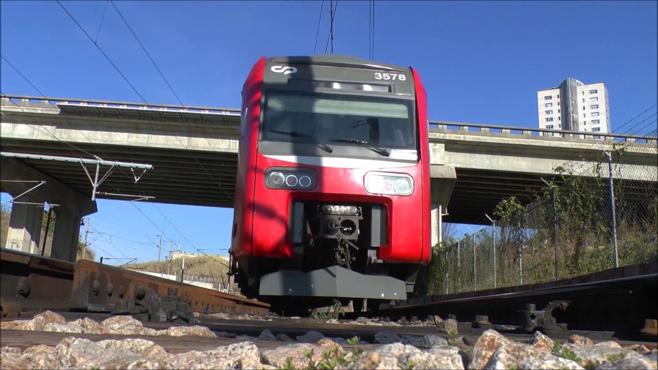 Comboios da CP Lisboa vistos por baixo Nov 2017