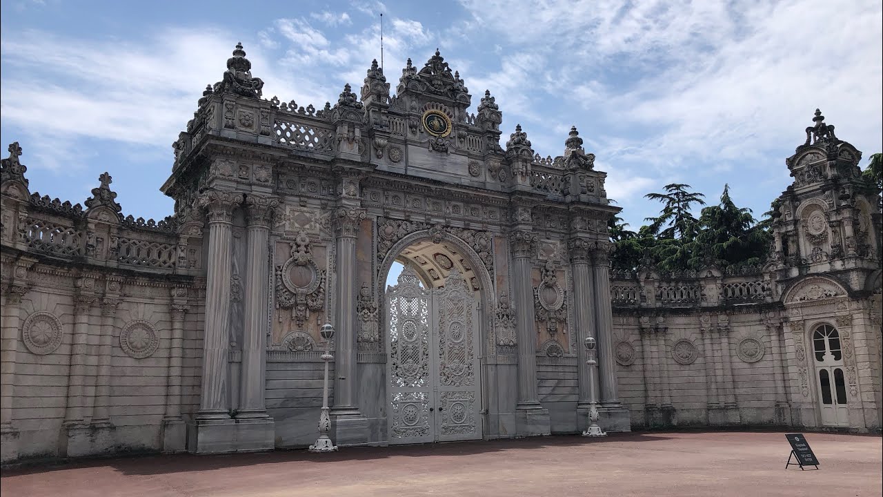 BALYANS; DOLMABAH&Ccedil;E PALACE, THE MASTERPIECE OF THE OTTOMAN ARMENIAN SARAYBAŞ ARCHITECTS, 200 YEARS