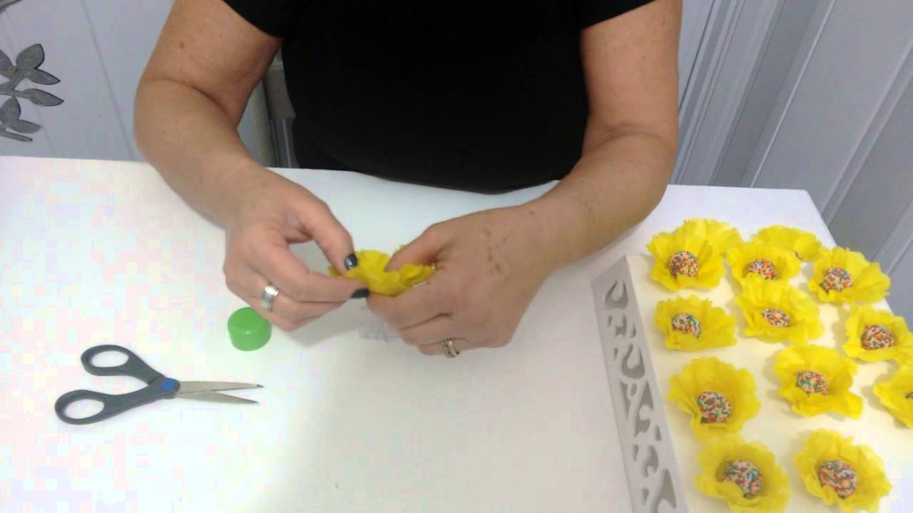 Aula 18 - Forminhas de doces em Papel de Seda