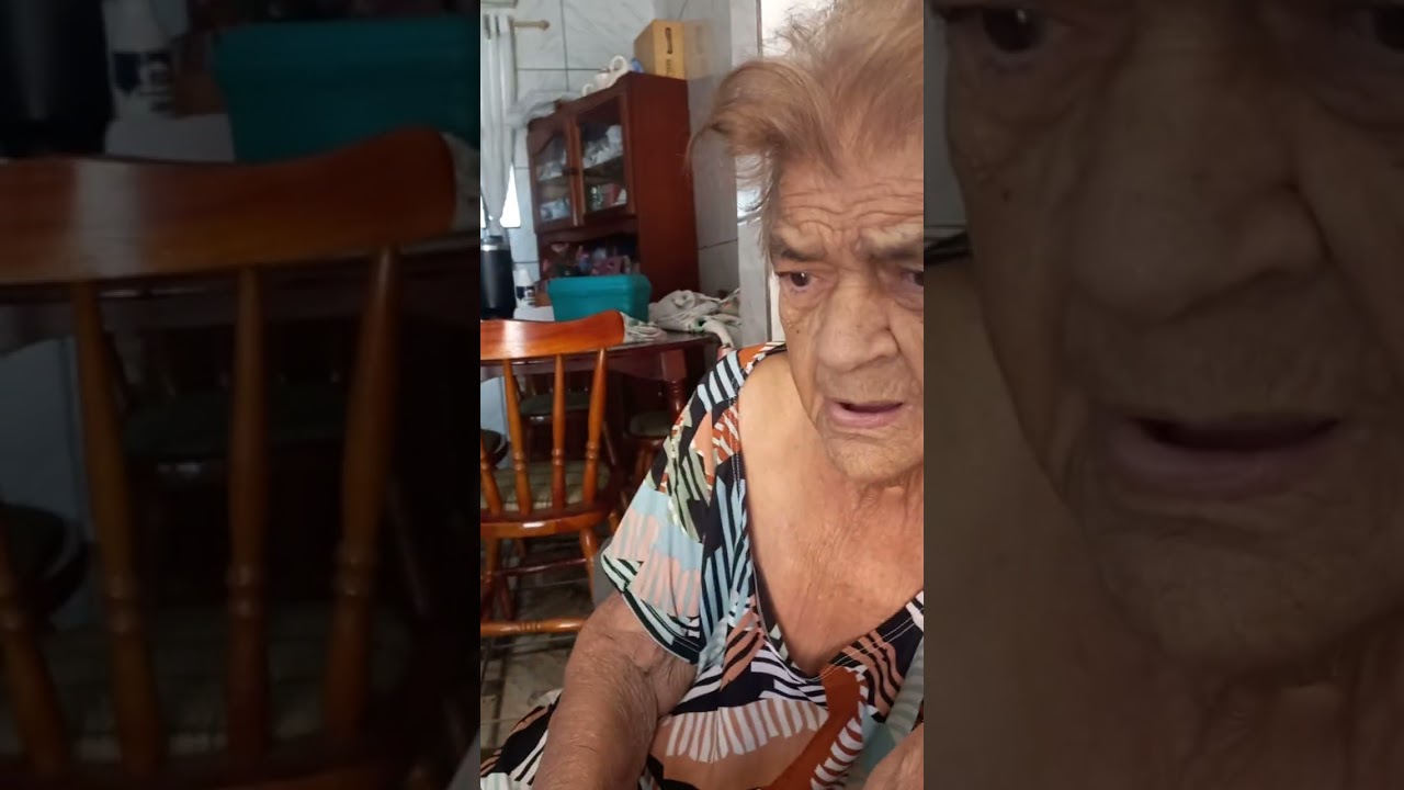 Assim começa o dia da veinha 💞💞💞