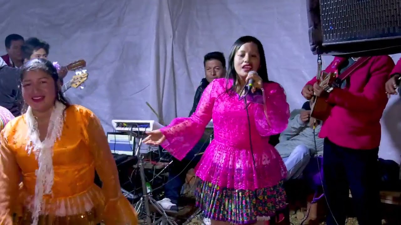 ADORNACIÓN DE LA SANTÍSIMA CRUZ DE CONDORTANAN - PARIA WILCAHUAIN - HUARAZ ( Parte 20)