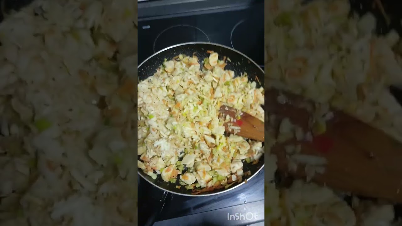 Быстрый плов с яблоками и сливками.