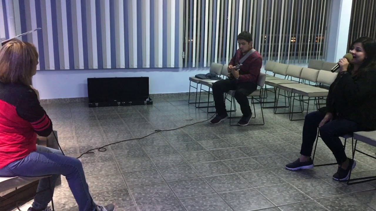 Cuan grande es Dios. Cover /Lily Huerta