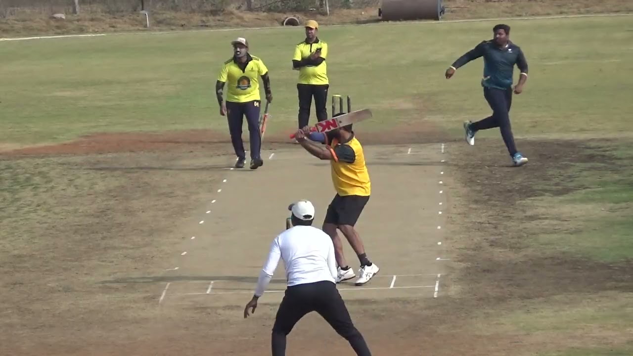 Gachibowli Diwakars Batting Vs Dare Devils