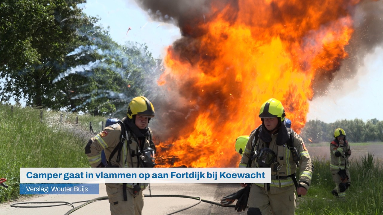 Camper gaat in vlammen op aan Fortdijk bij Koewacht - 112 Nieuws | Omroep ZVL