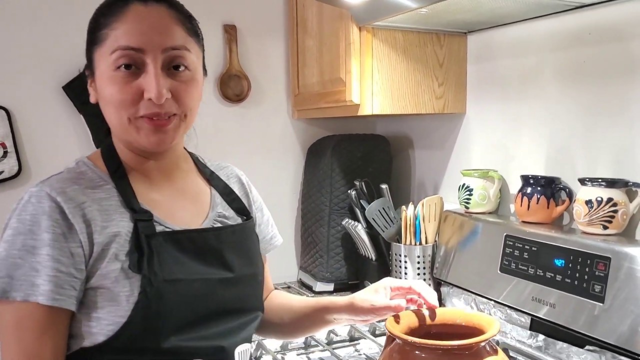 Como preparar patitas de puerco con frijoles rojos .