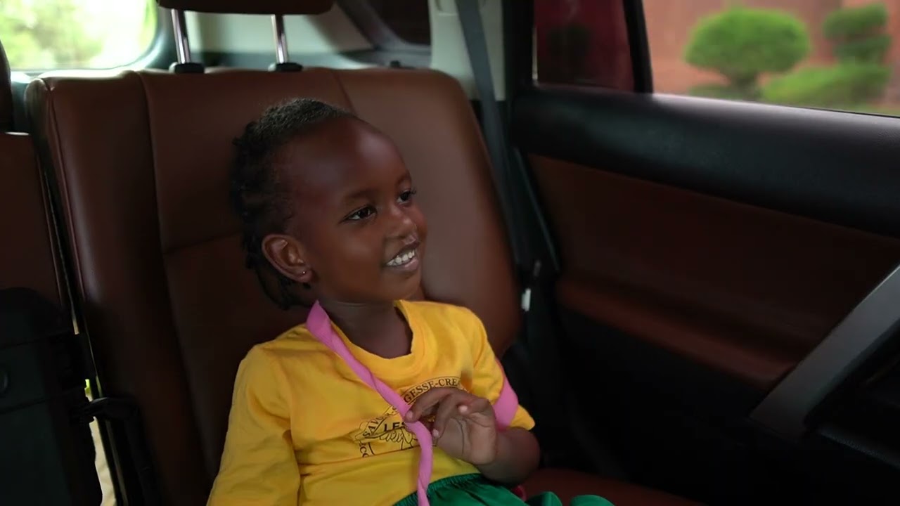 Sonatube Short movie Umwana wafashije umugabo wamuyobozaga abanza kumunyuza iwabo