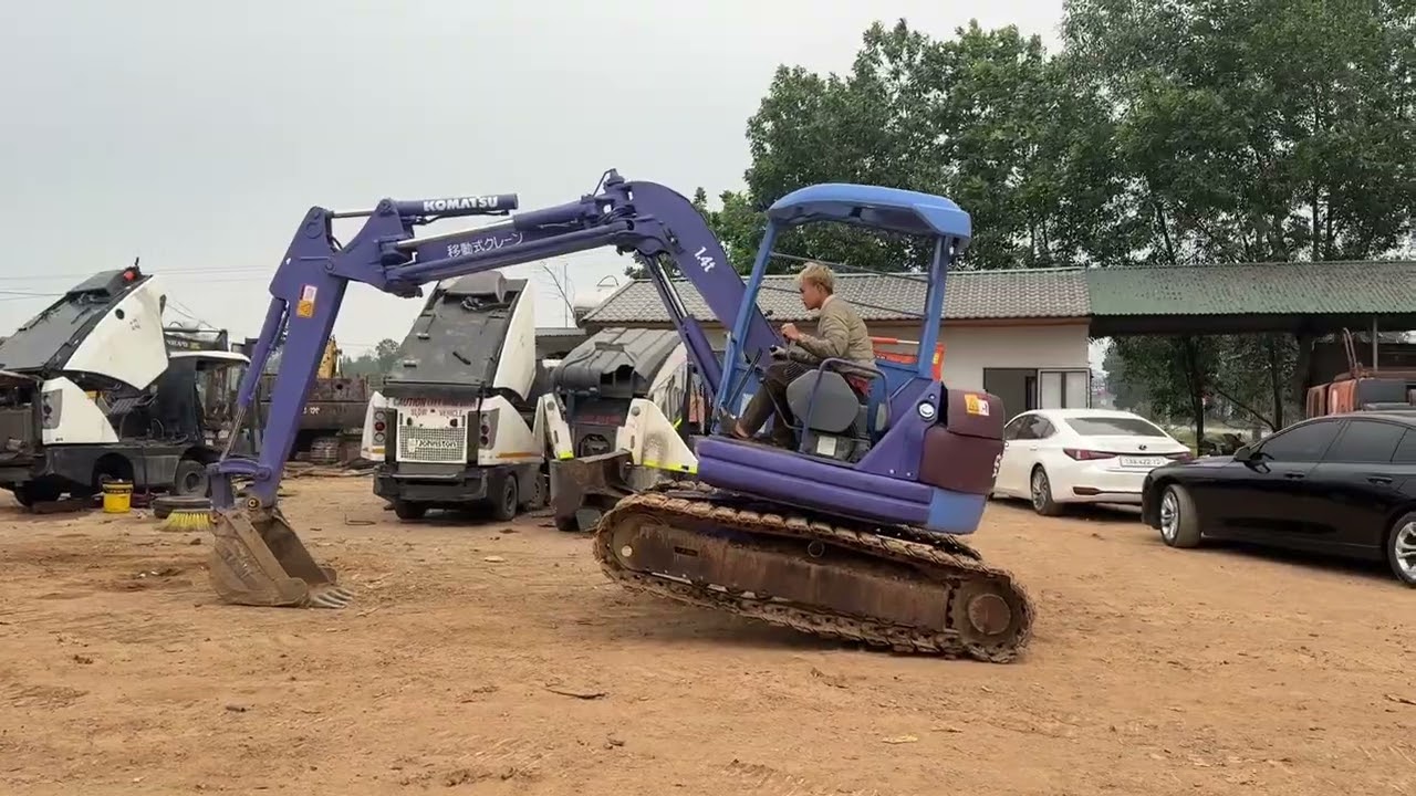 Komatsu pc50uu-2E, máy chất, thuỷ lực khoẻ, giá hơn 100tr: 0984230194