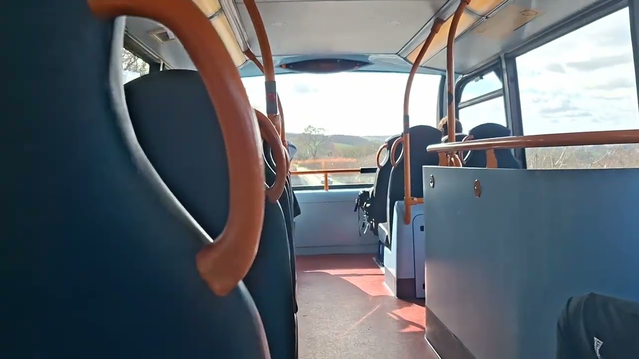 Stagecoach south west 15781 WA61KLD 7 to Totnes seven stars