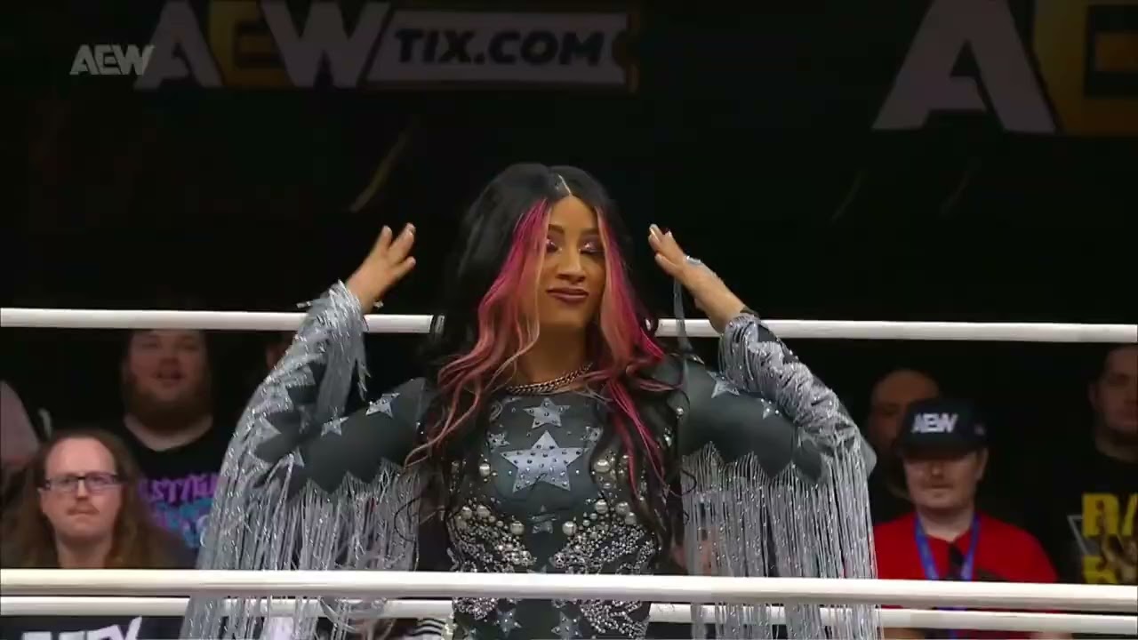 WWE Lyra Valkyria defeated Becky Lynch to become the new champion #viral #games #trending 