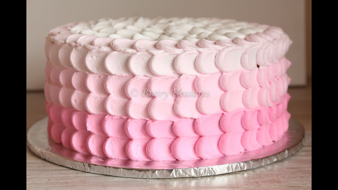 BLUEBERRY CAKE RECIPE \\ WITH PETAL EFFECT DECO