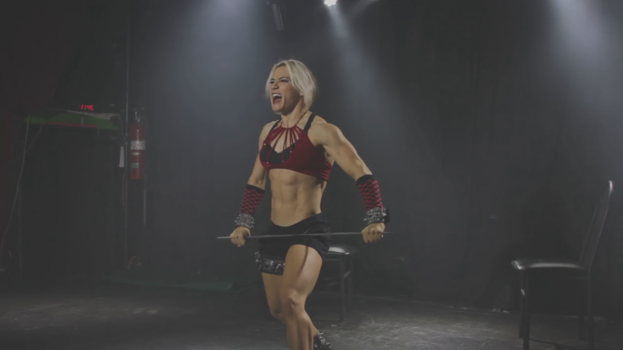 Supernova the Strongwoman - Variety Style Show