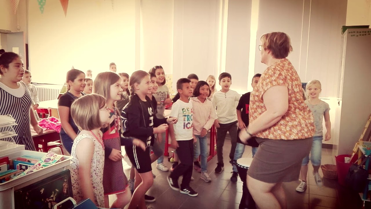 Bezoek van de muziekacademie