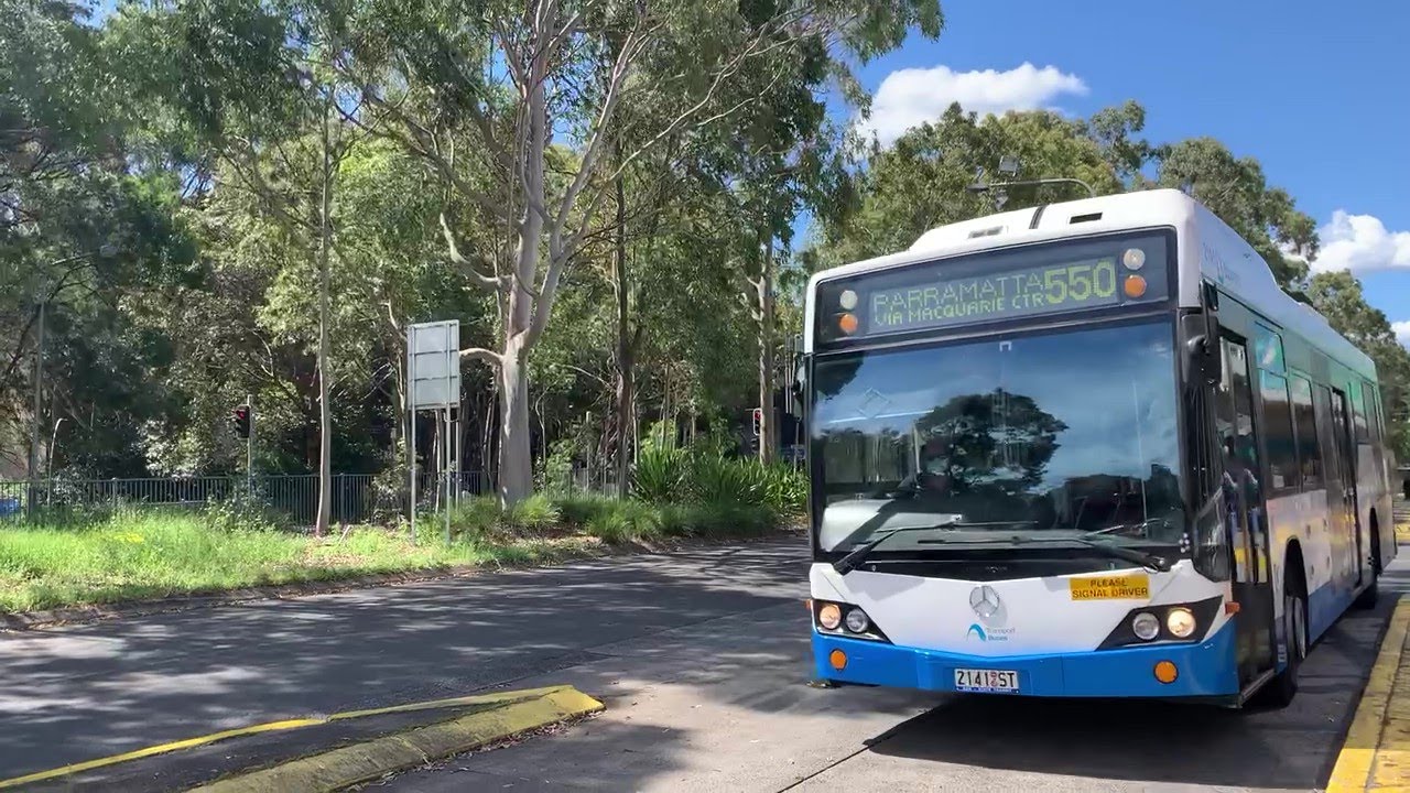 2190ST Transport Vlog 1104: [Busways] Mercedes O500LE CNG (Custom Coaches) (2141 550) (ZF Ecomat)