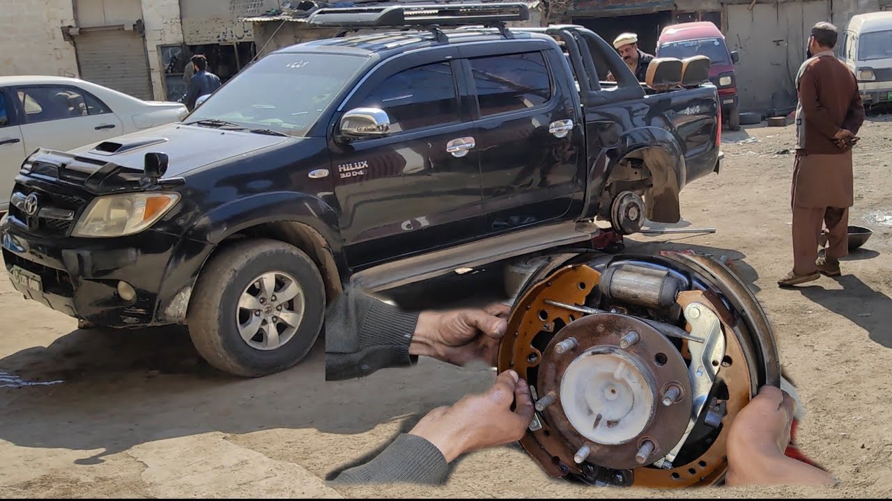 how to Toyota Hilux brakes shoes fitting