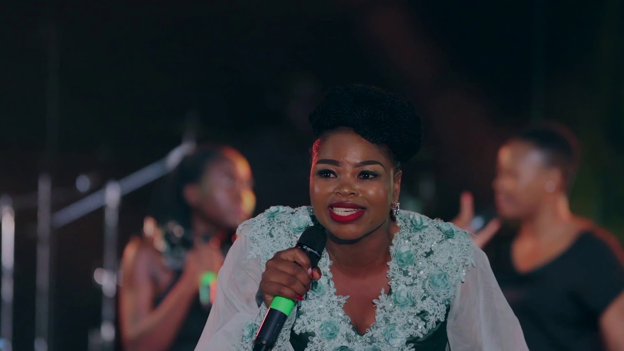 Nothando Dlamini   Wangihlawulela live
