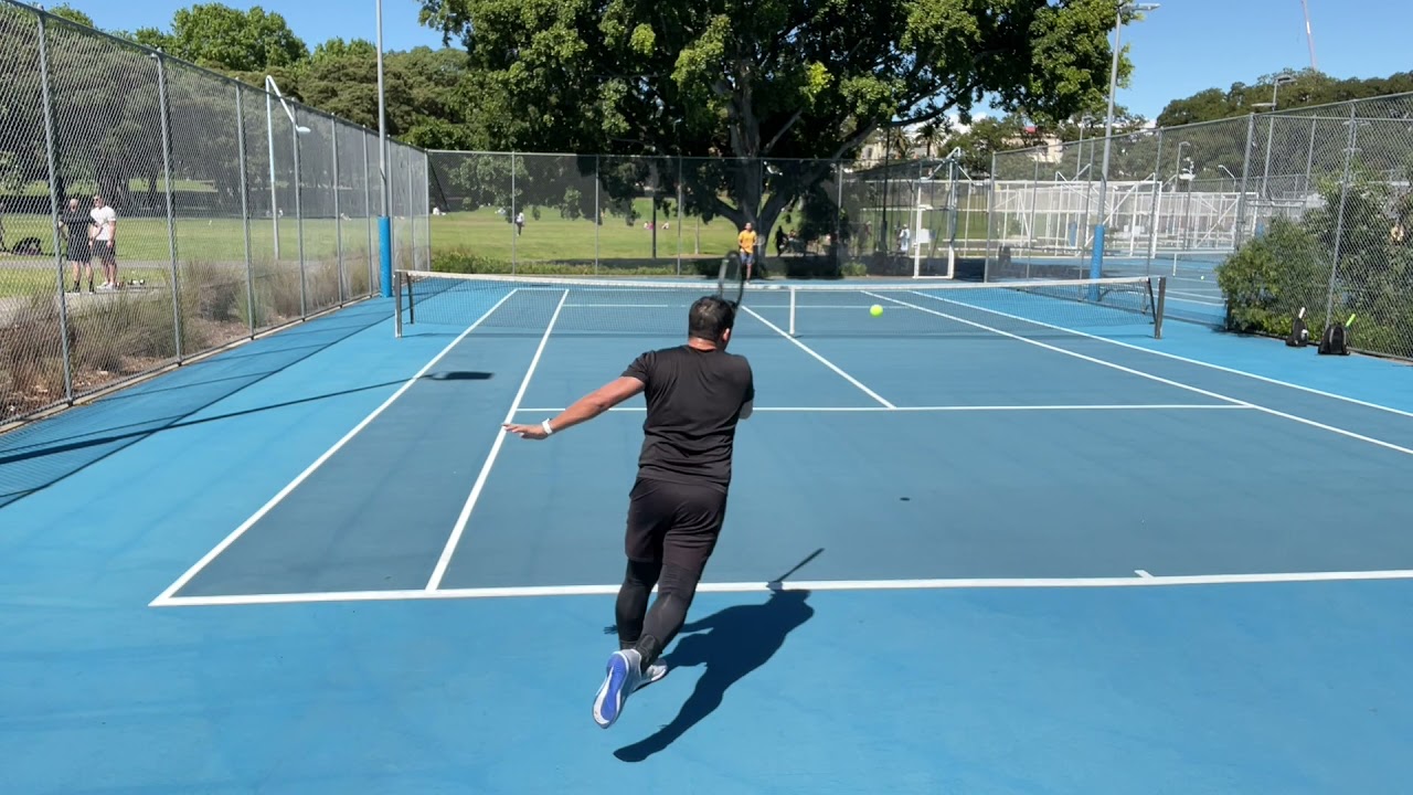 Tennis UTR 7, 4.5 vs UTR 8: Hitting with Prince Twistpower w Pro Blend vs Pure Drive w BBO
