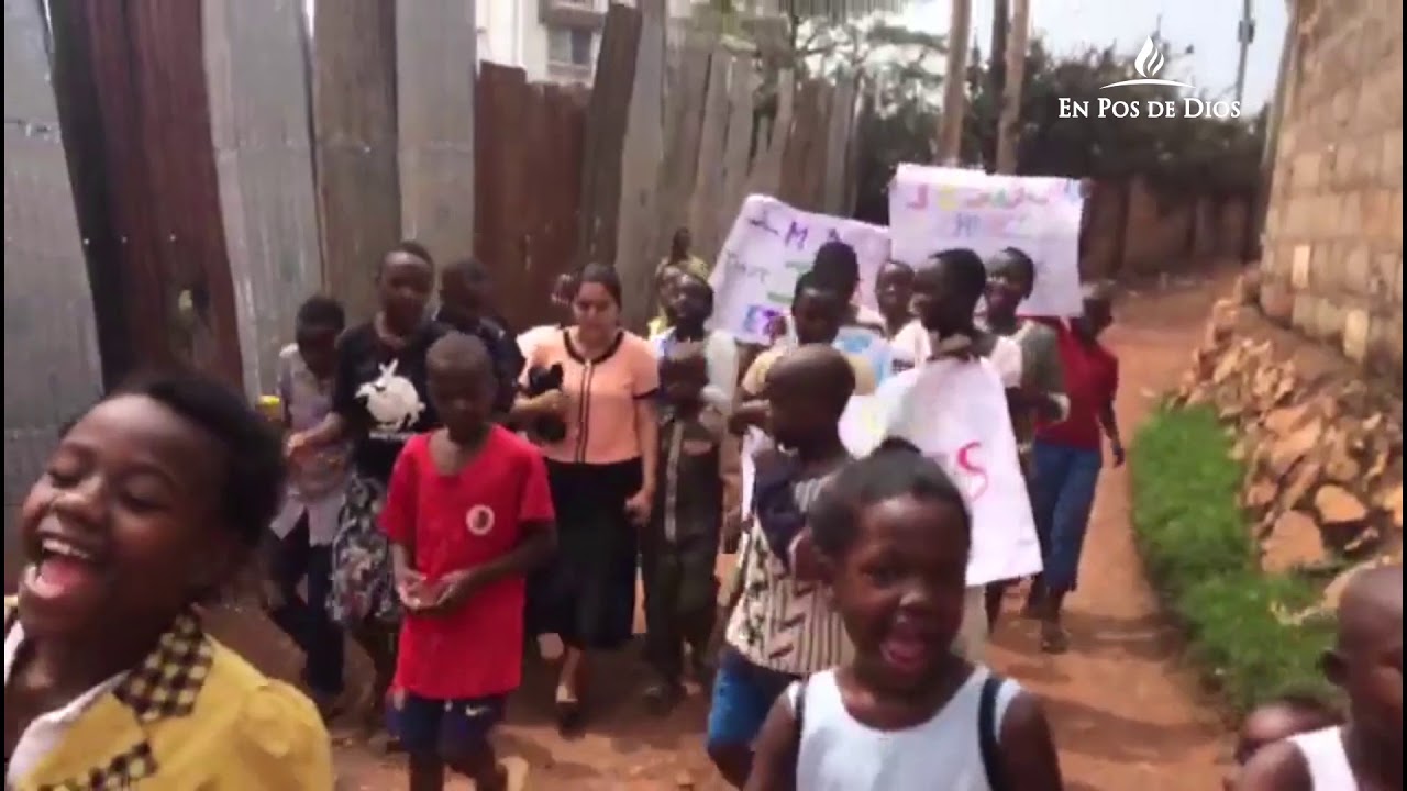 El Movimiento Misionero Mundial ingresa al País de Uganda - África