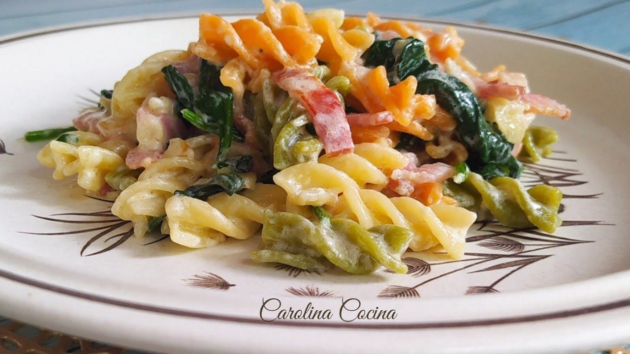 PASTA a la FLORENTINA con bacon y espinacas