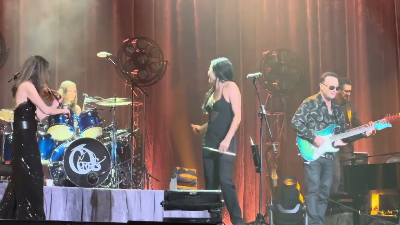 The Corrs - Toss The Feathers (Live in Jakarta 2025)