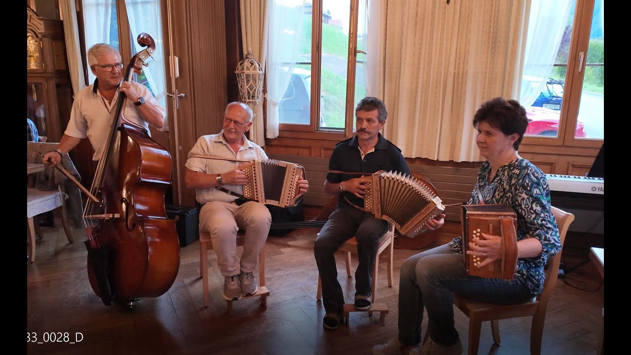 Löie - Stubete 5. Sept. 2025 Hausmusik: SQ Alpenrose Wasen