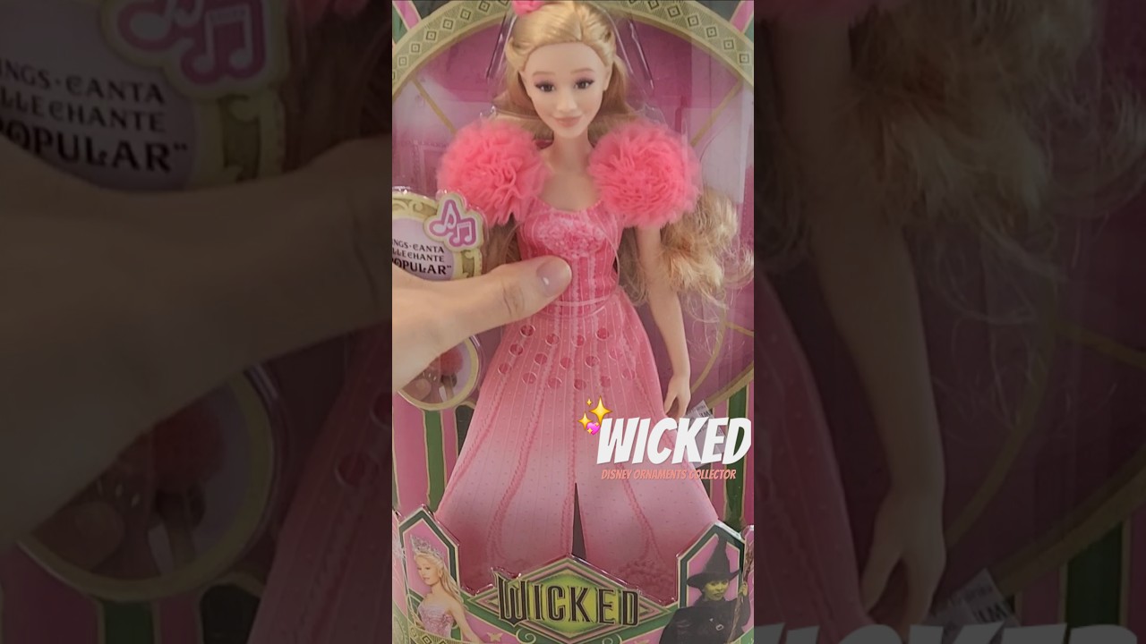 Universal Pictures' Wicked Singing Glinda Fashion Doll, Posable With Removable Movie Fashions