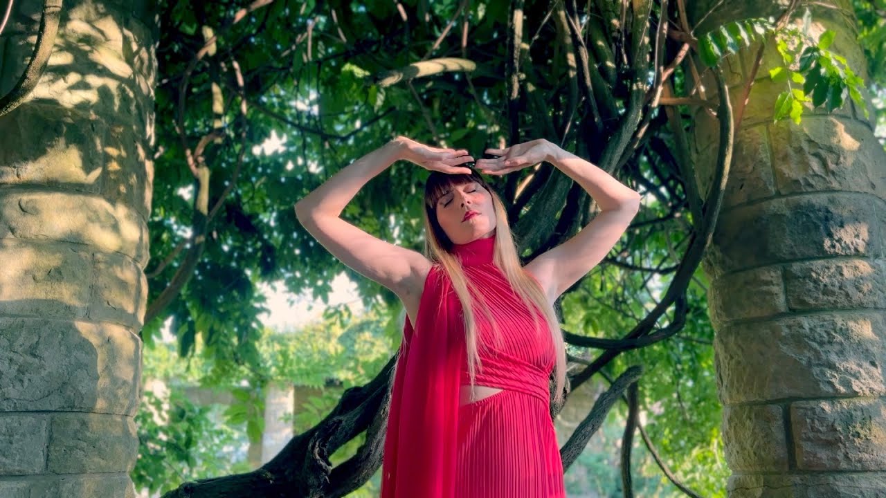Megan Helbig- Bloom (Official Music Video)