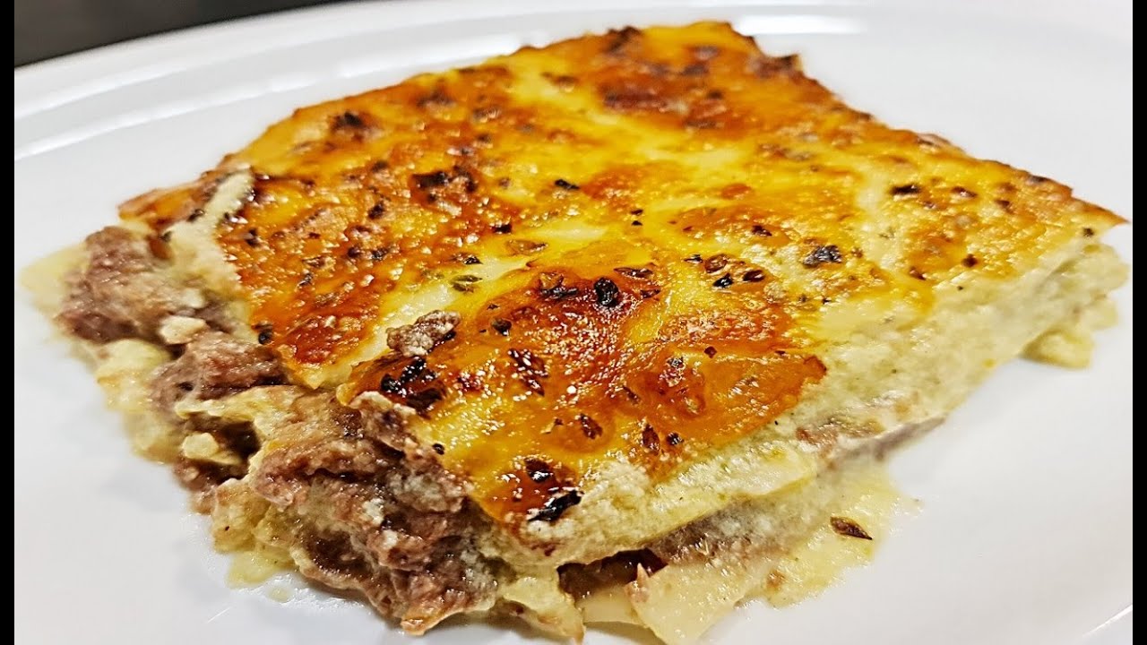 CANELONES RELLENOS DE RABO DE TORO CON BECHAMEL DE CALABACIN