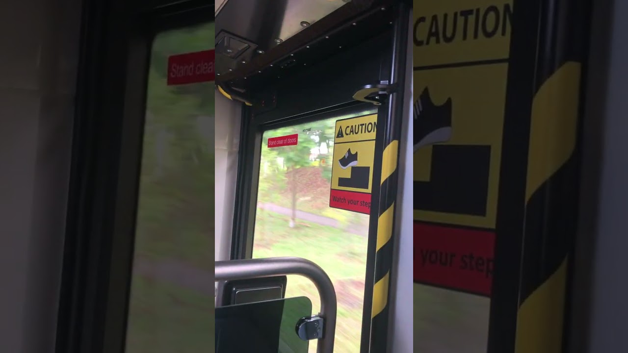 107 bus ride (SG6354C ENVIRO 500 3 door) from Serangoon MRT Station to Hougang Central Int