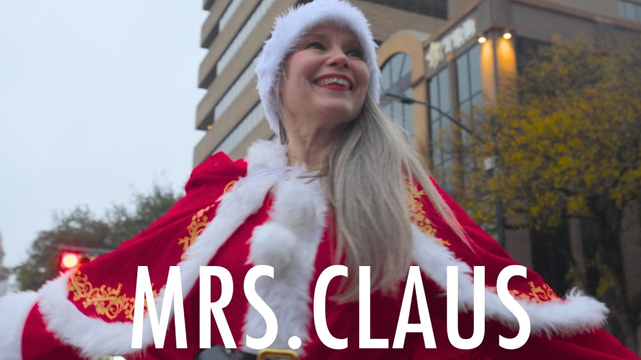 Mrs. Claus - EPIC Entertainment