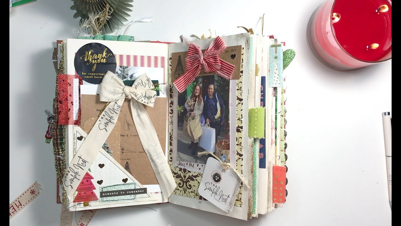 My First Flip Through of 2022 / Christmas Junk Journal 2021 / Chatty Video Plus A Finger Bow How-To🎀