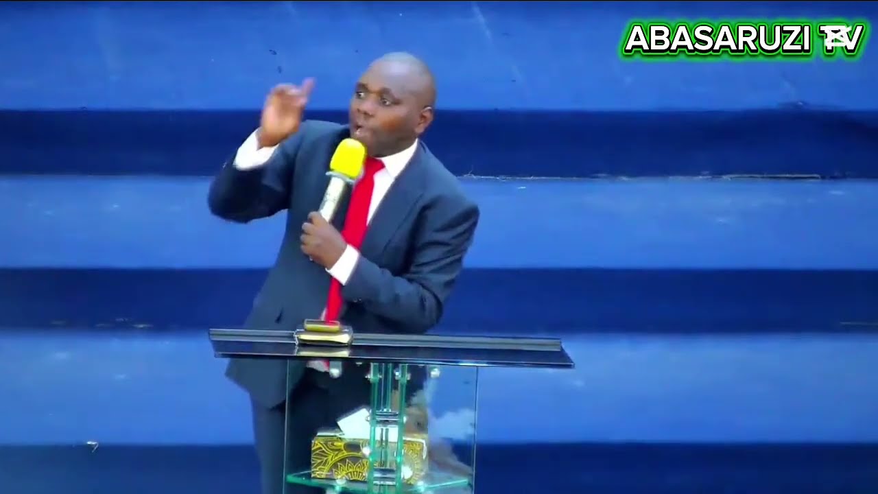NUBWO NTABIMENYETSO BY'ASEZERANO UBONA HUMURA IMANA IRAHARI / Ev Mukundiyukuri David 
