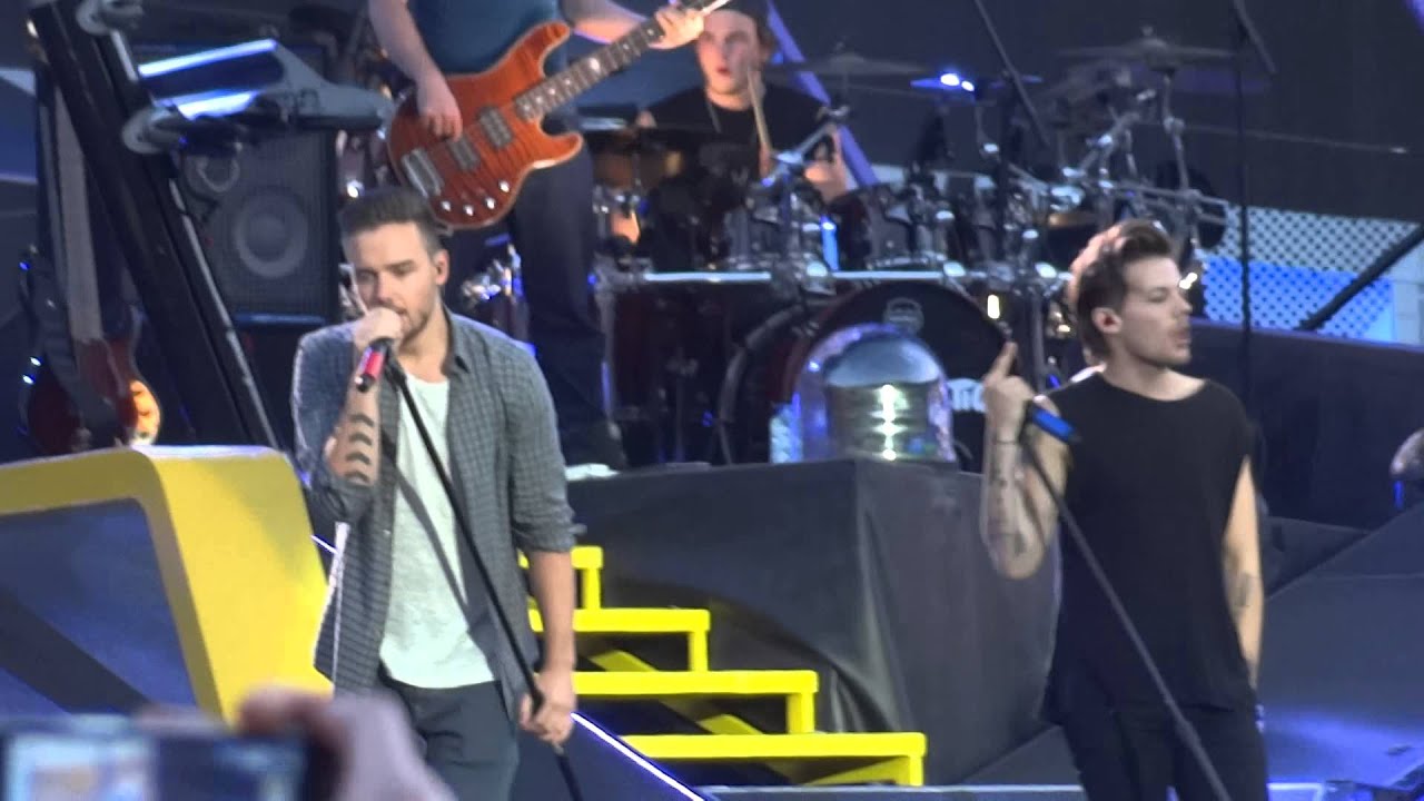 One Direction - 18 (Live in Brussels, Belgium - On The Road Again Tour HD, Stadium)