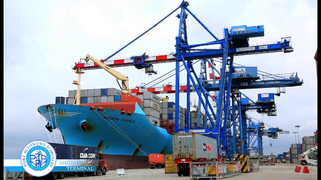LE TERMINAL A  CONTENEURS D'ABIDJAN