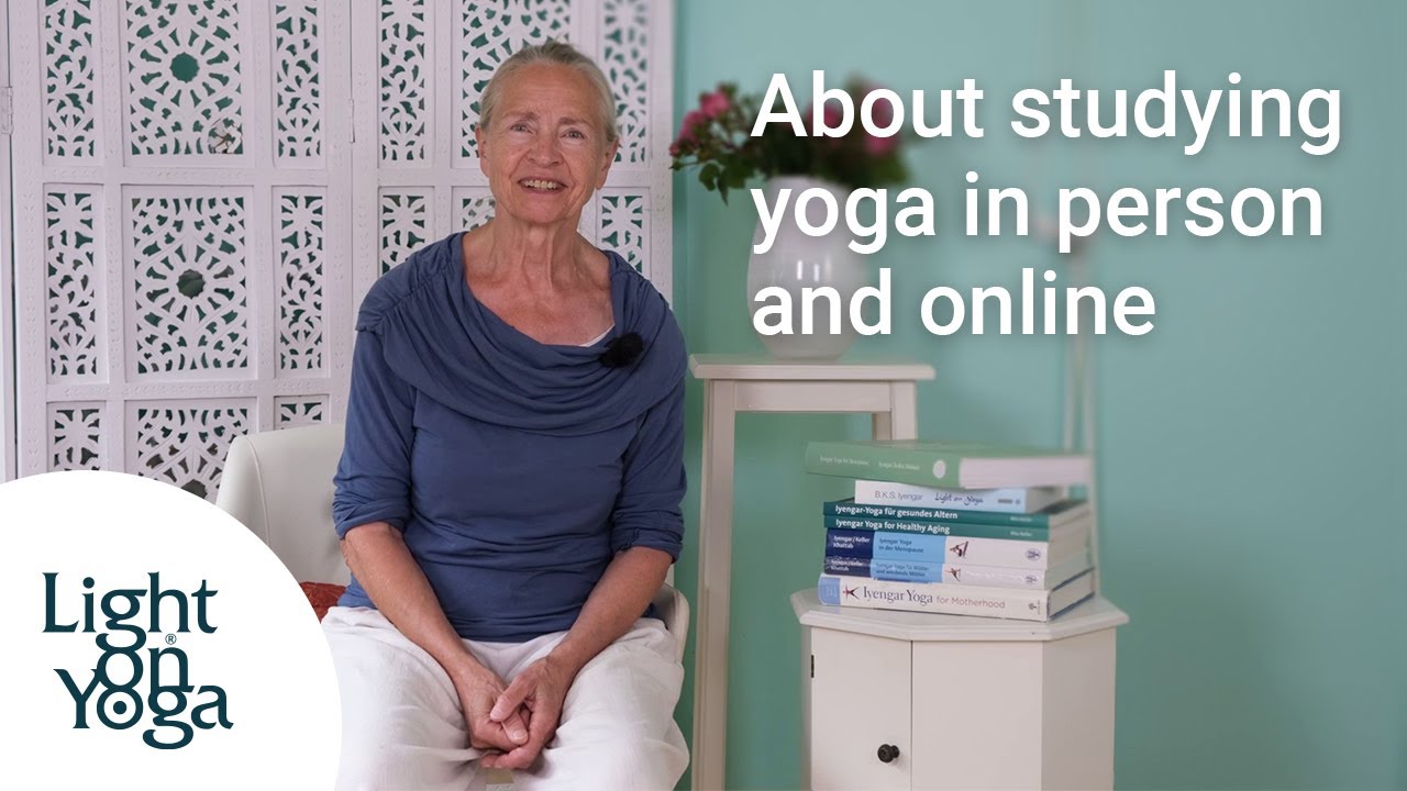 Rita Keller about studying yoga in person and online: differences and benefits