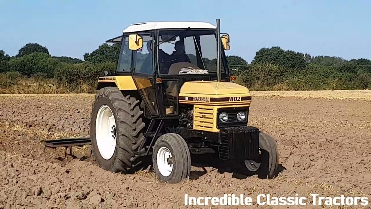 1983 Leyland 802 3.8 Litre 4-Cyl Diesel Tractor (82 HP)