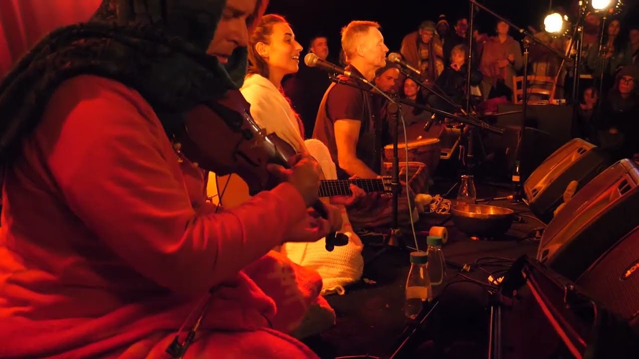 Chants sacrés du monde avec Claude Brame, Kelly Aura, Ferenz Kallos, Brice Louis (Mantra Fest 2024)