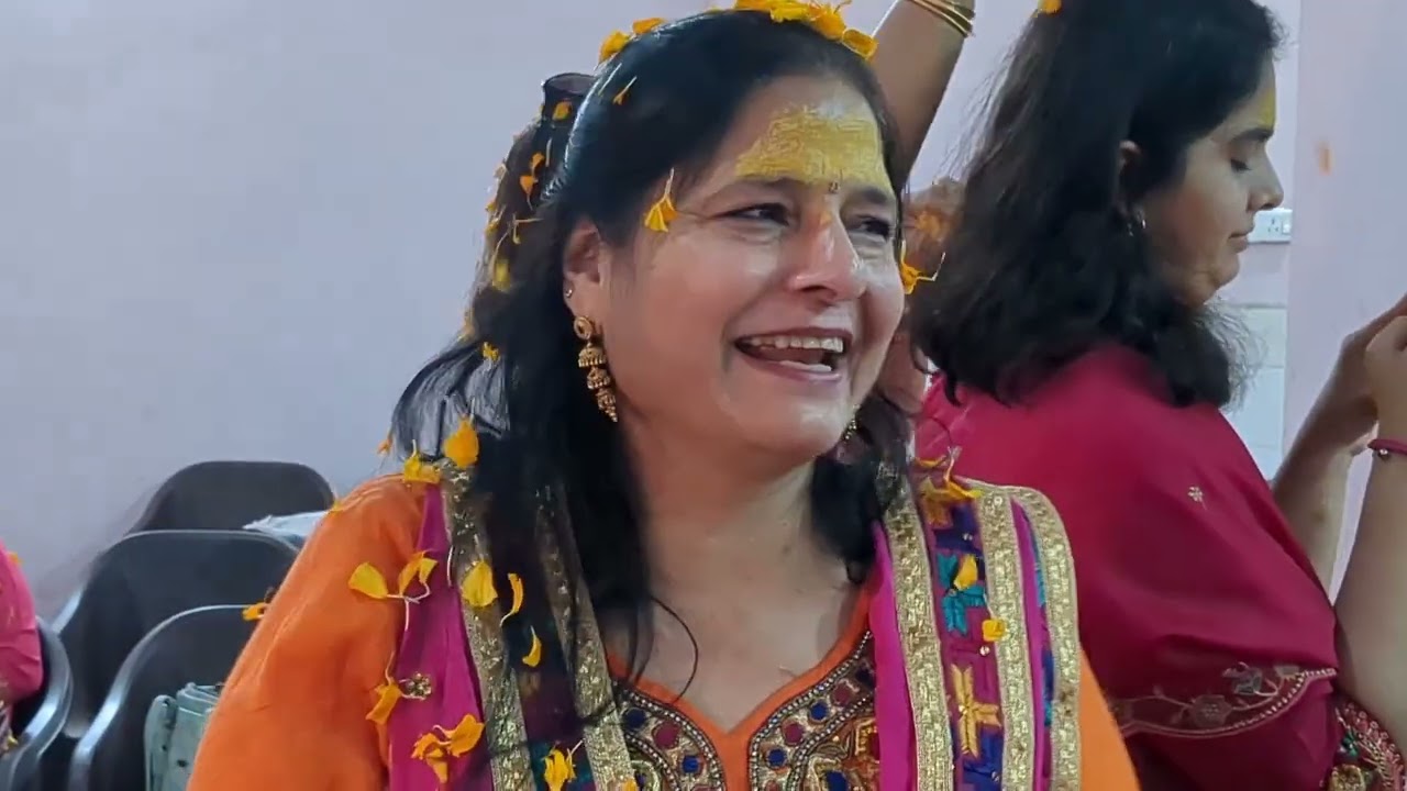 Jhulelal Mandir Sector 37 Gurugram(फूलों की होली)