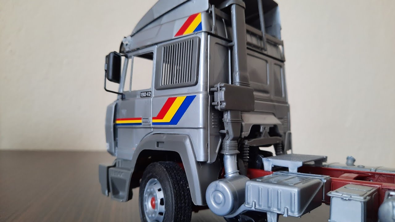 italeri 782 iveco turbostar building part 2 #iveco