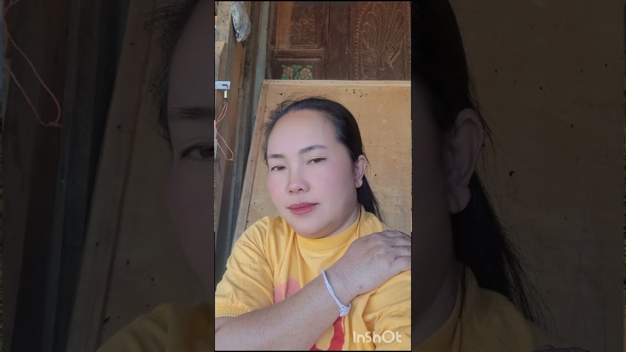 Nkauj nraug tsis sib tau laus laus mam rov ntsib