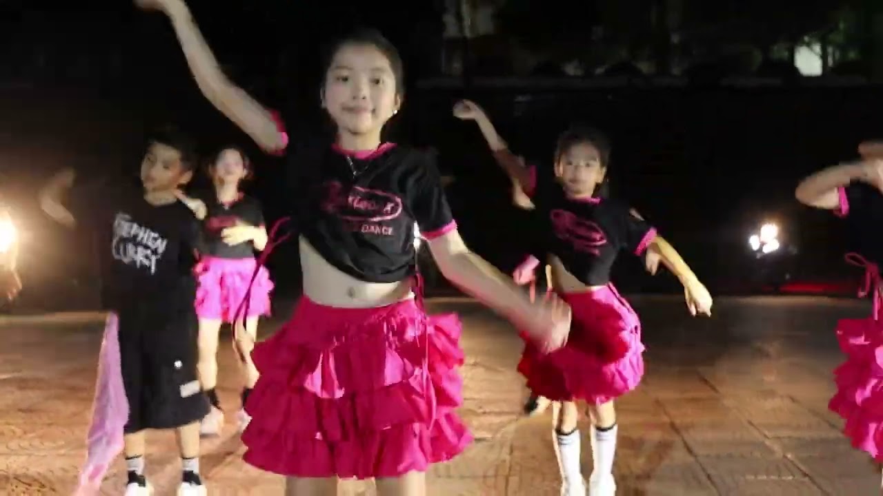 APT (Rosé&Bzuno mazs) NHÓM NHẢY KID'S Dance Mường La