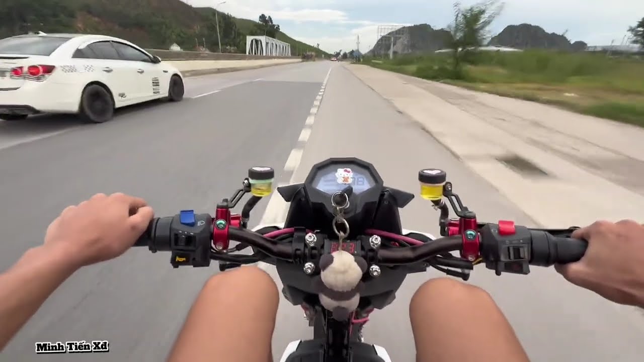 Tourcing/ Bắc giang- Bãi cháy hạ long 