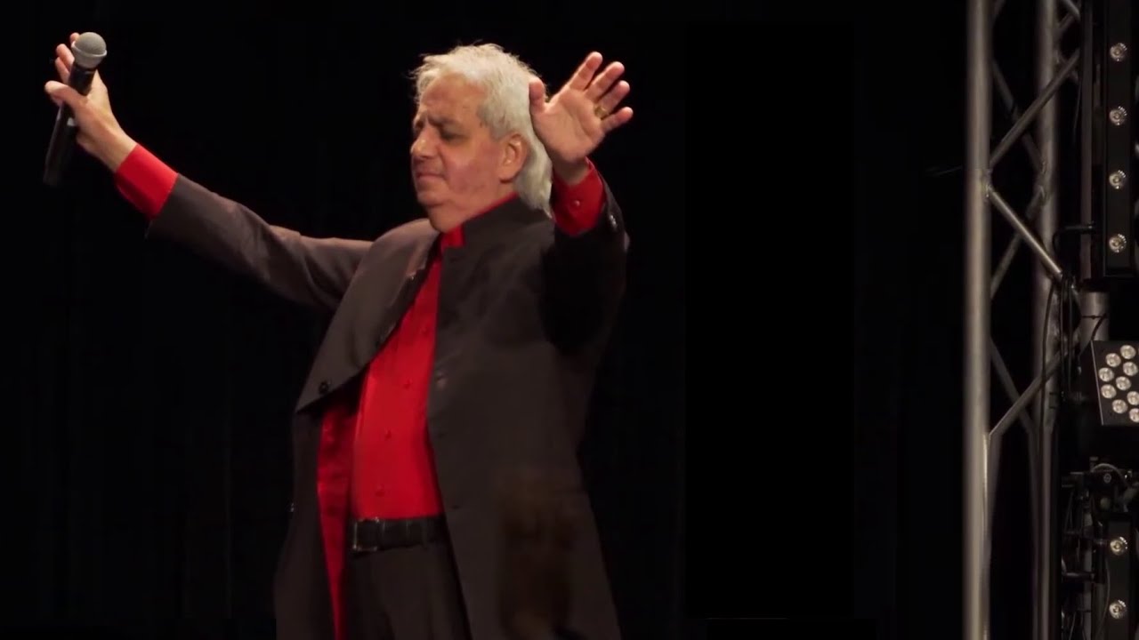 Benny Hinn - Holy Spirit Takes Over The Service