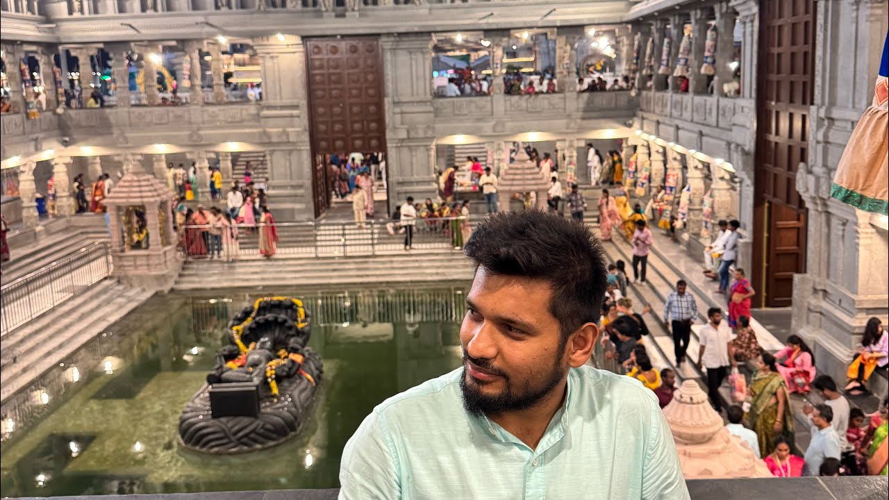 Itna vishal mandir Hydrabad m 😍😍😍, charminar jo shaan h Hydrabad ki-  sab ghoom liya ❤️❤️❤️