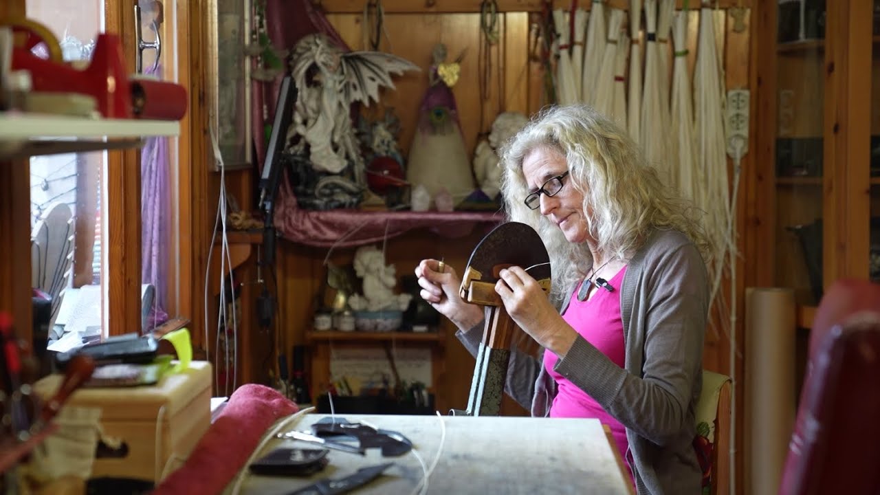 Katharina Stuefer, Federkielstickerei, Sarntal