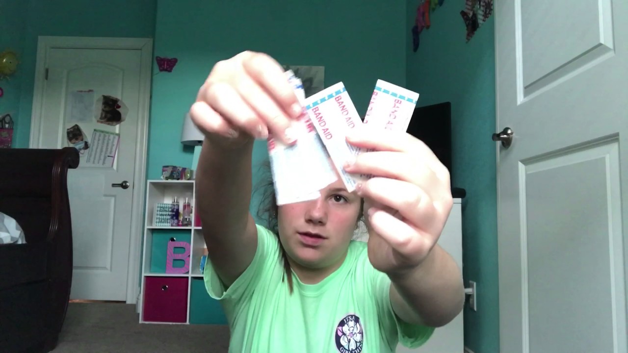 What is in my babysitting bag!