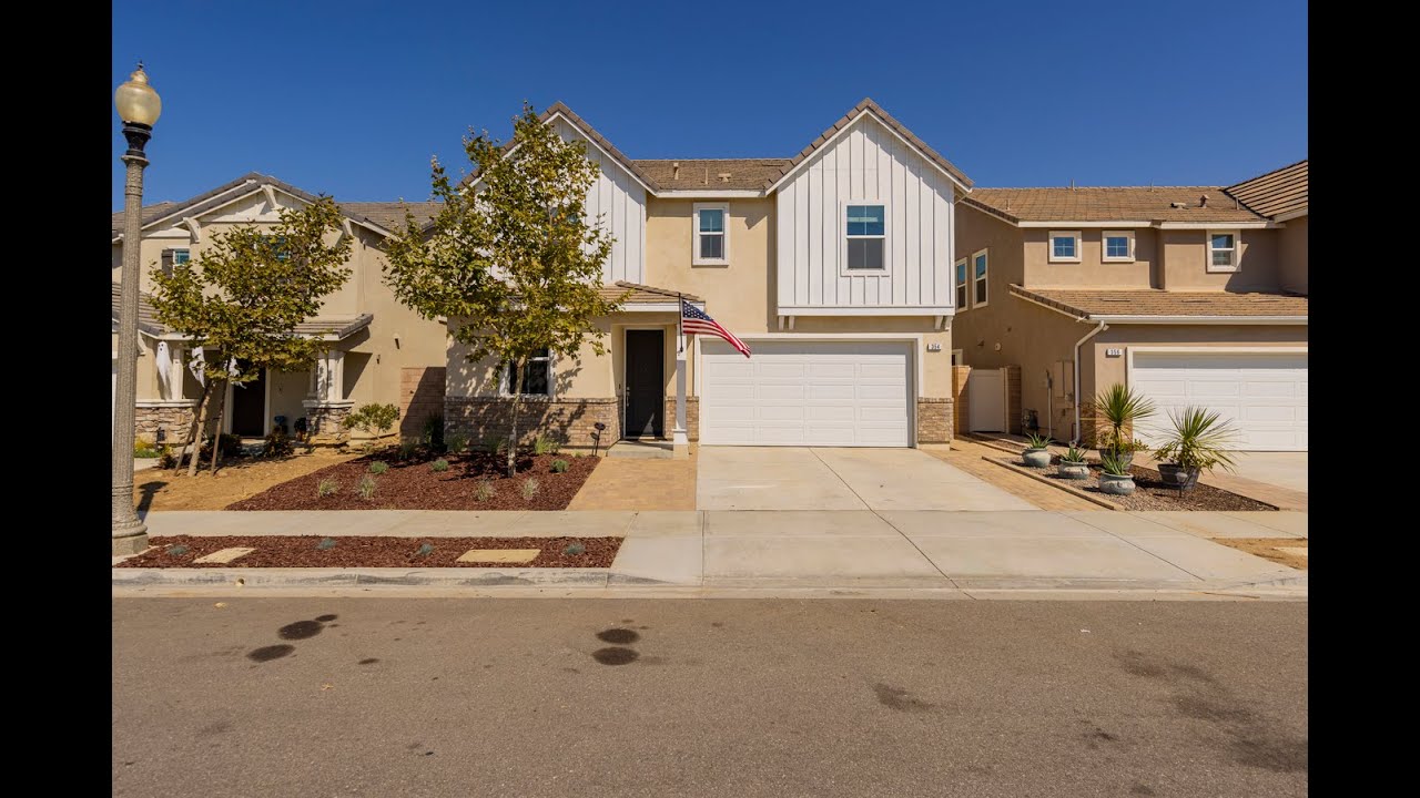 354 Autumn Path Lane, Santa Paula, CA, 93060