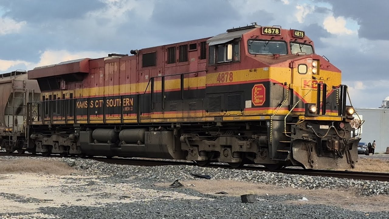 1 train in Alice TX 2-11-26